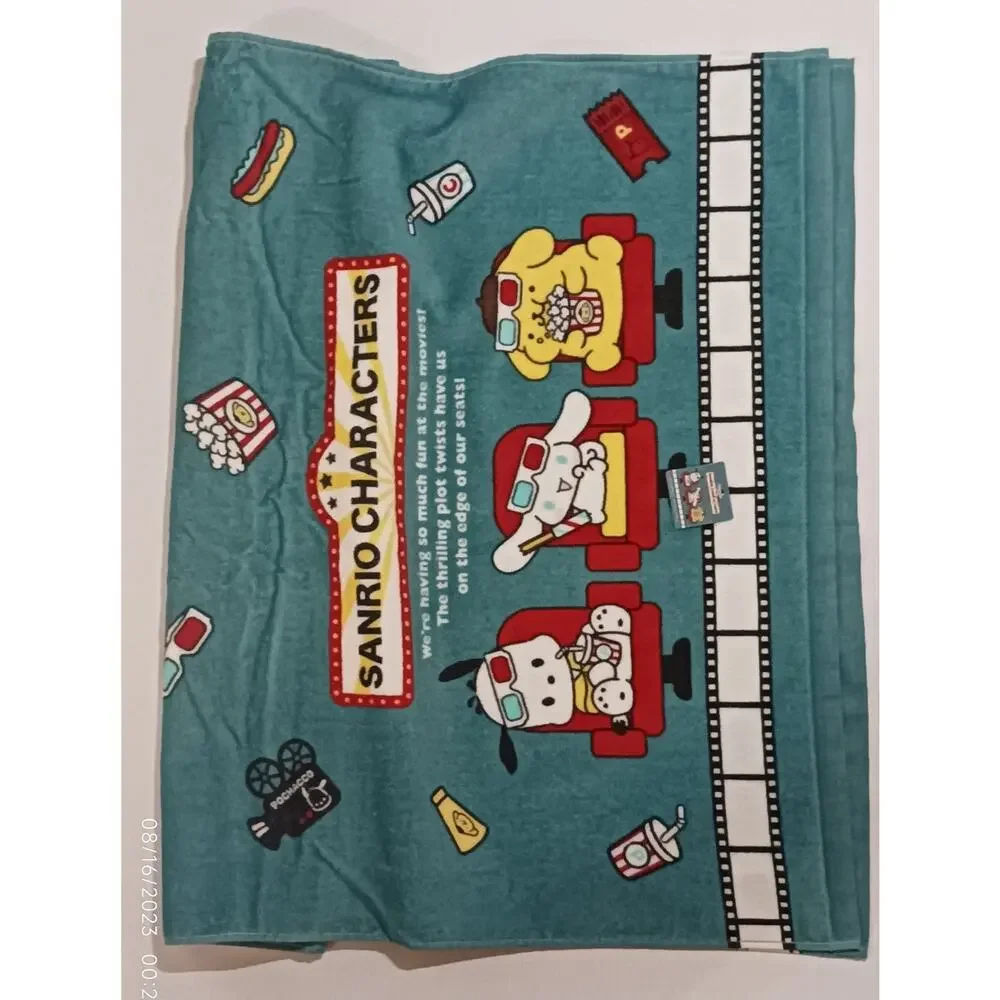 Sanrio characters bath towel